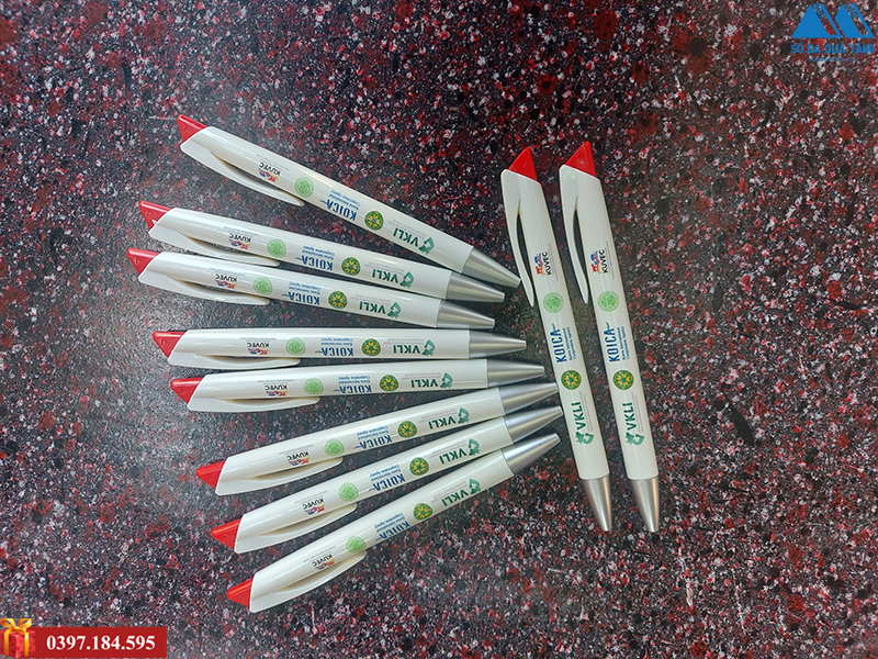 Bút bi in theo yêu cầu giá rẻ