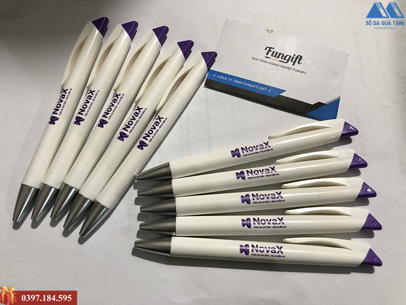 Bút bi in logo giá rẻ Hà Nội