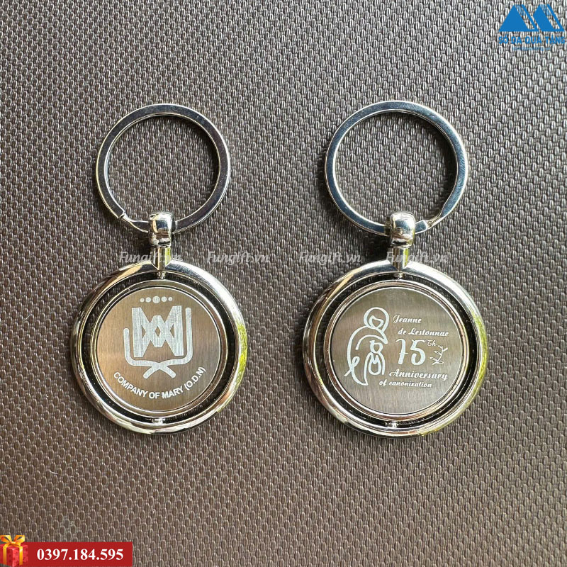 Móc khoá kim loại khắc tên, logo