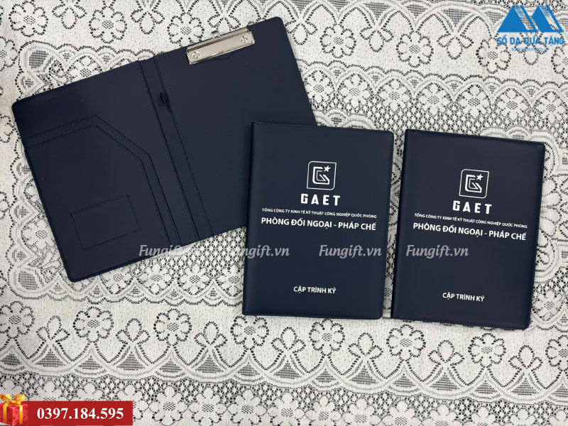 Sản xuất bìa trình ký da, bìa kẹp tài liệu da cao cấp