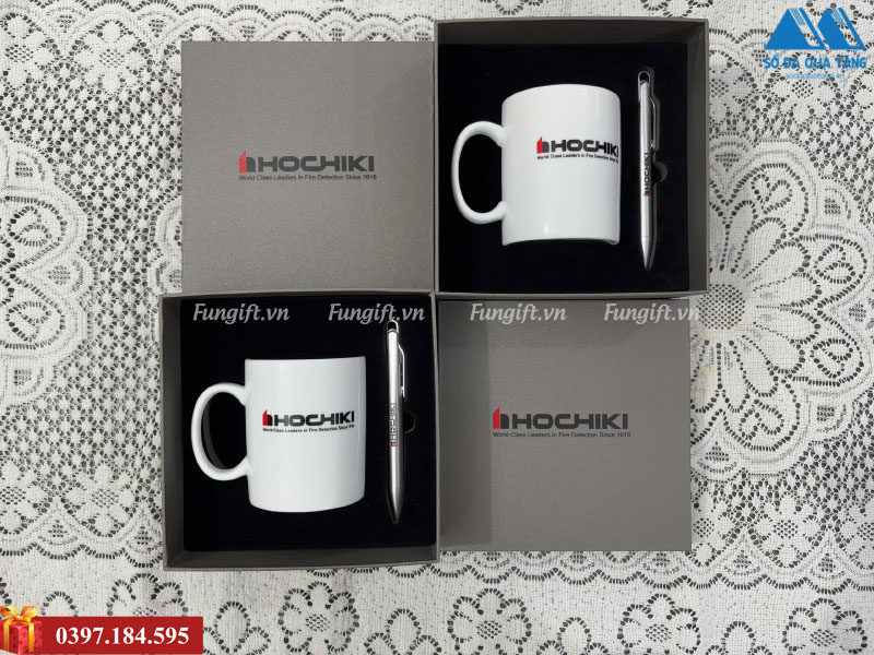 Đặt in hộp quà cốc sứ và bút in logo