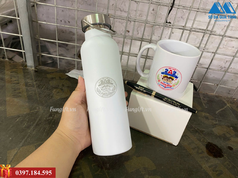 Quà tặng giáo viên giá rẻ